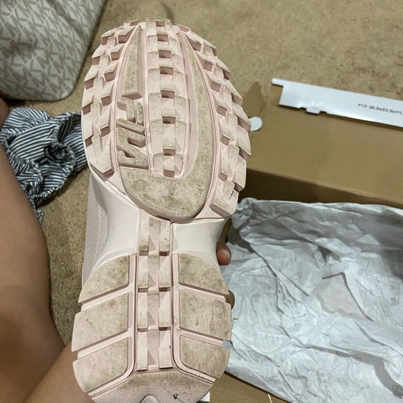 Shoes - Picture 4 of 4